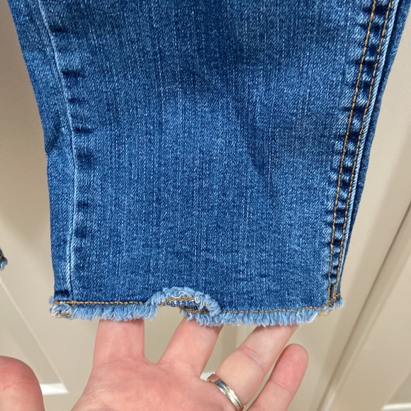 OshKosh B'Gosh girls 14 denim overalls 💕 adorable and great condition! - Picture 8 of 11